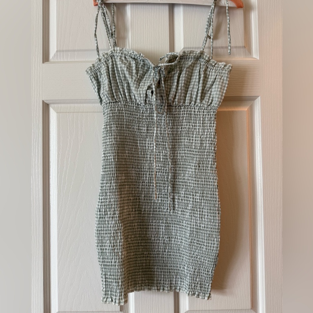 Princess Polly dress in size 4